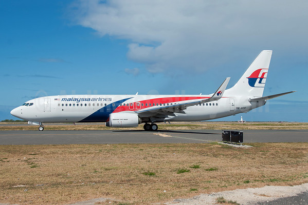 https://i0.wp.com/airlinersgallery.smugmug.com/Airlines-Asia-2/Airlines-Asia2-FP/Malaysia-Airlines/i-VjHzTr8/0/M/Malaysia%20737-800%20WL%209M-MSE%20%2810%29%28Grd%29%20HNL%20%28IN%29%2846%29-M.jpg