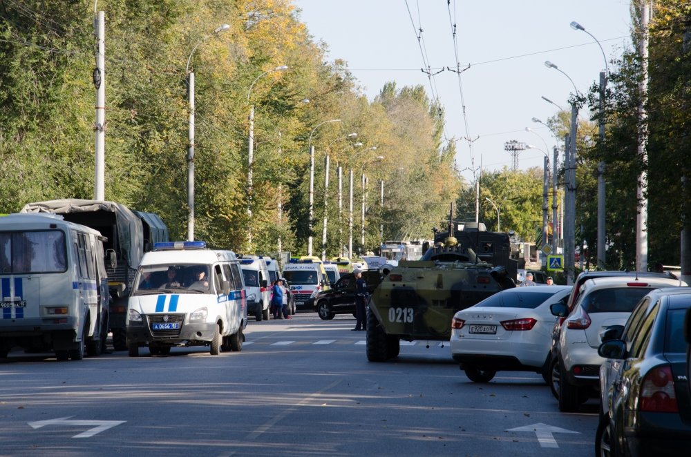 http://images.vfl.ru/ii/1540839835/dcfca417/23992180.jpg