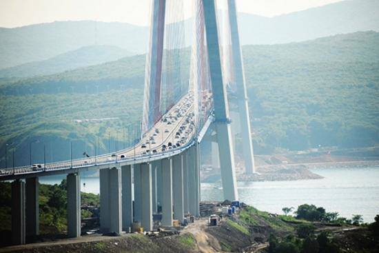 http://images.vfl.ru/ii/1526641361/1eade2ec/21790865_m.jpg