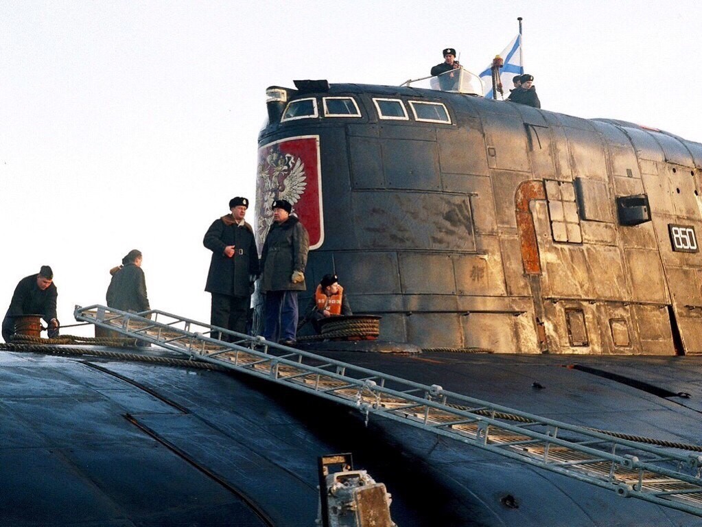 http://images.vfl.ru/ii/1544541399/75369e3b/24561310.jpg