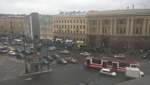 http://images.vfl.ru/ii/1518680485/d8fafe60/20594103_m.jpg