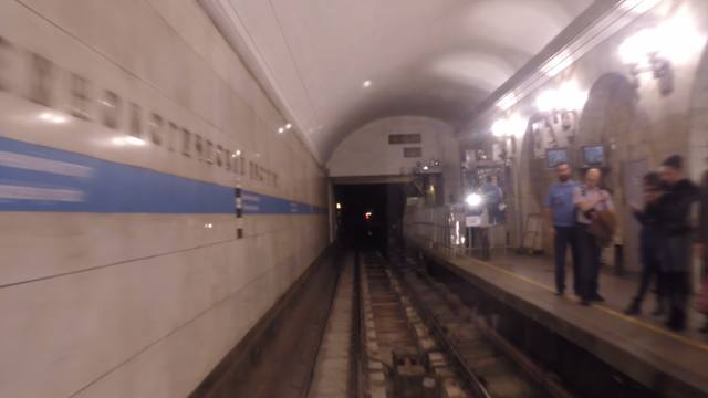 http://images.vfl.ru/ii/1510252452/6c844428/19352705_m.jpg