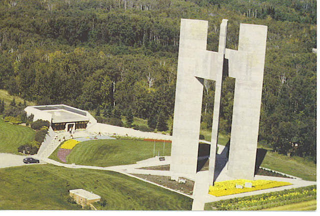 http://images.vfl.ru/ii/1619334930/42e78db2/34213882.jpg