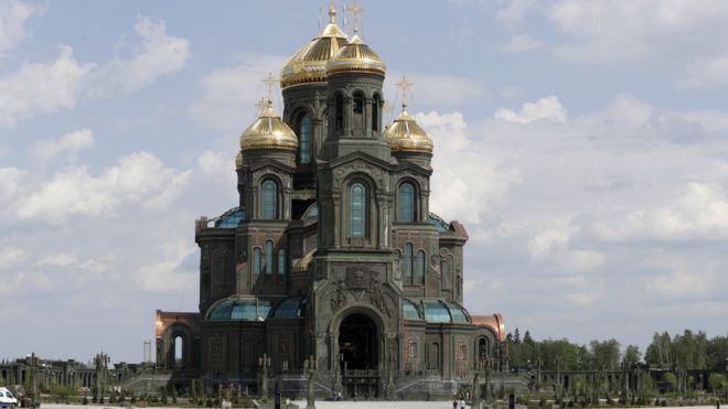 http://images.vfl.ru/ii/1592564727/12e10d86/30850576.jpg