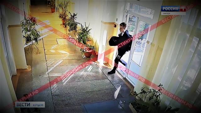 http://images.vfl.ru/ii/1543324354/d7535160/24373723_m.jpg