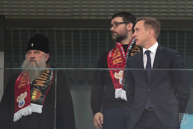 http://images.vfl.ru/ii/1573972684/2eb0e609/28587213.jpg