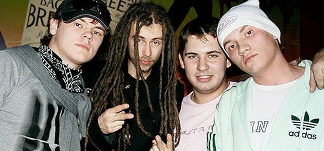 http://images.vfl.ru/ii/1549566274/0c7d7874/25299263_m.jpg