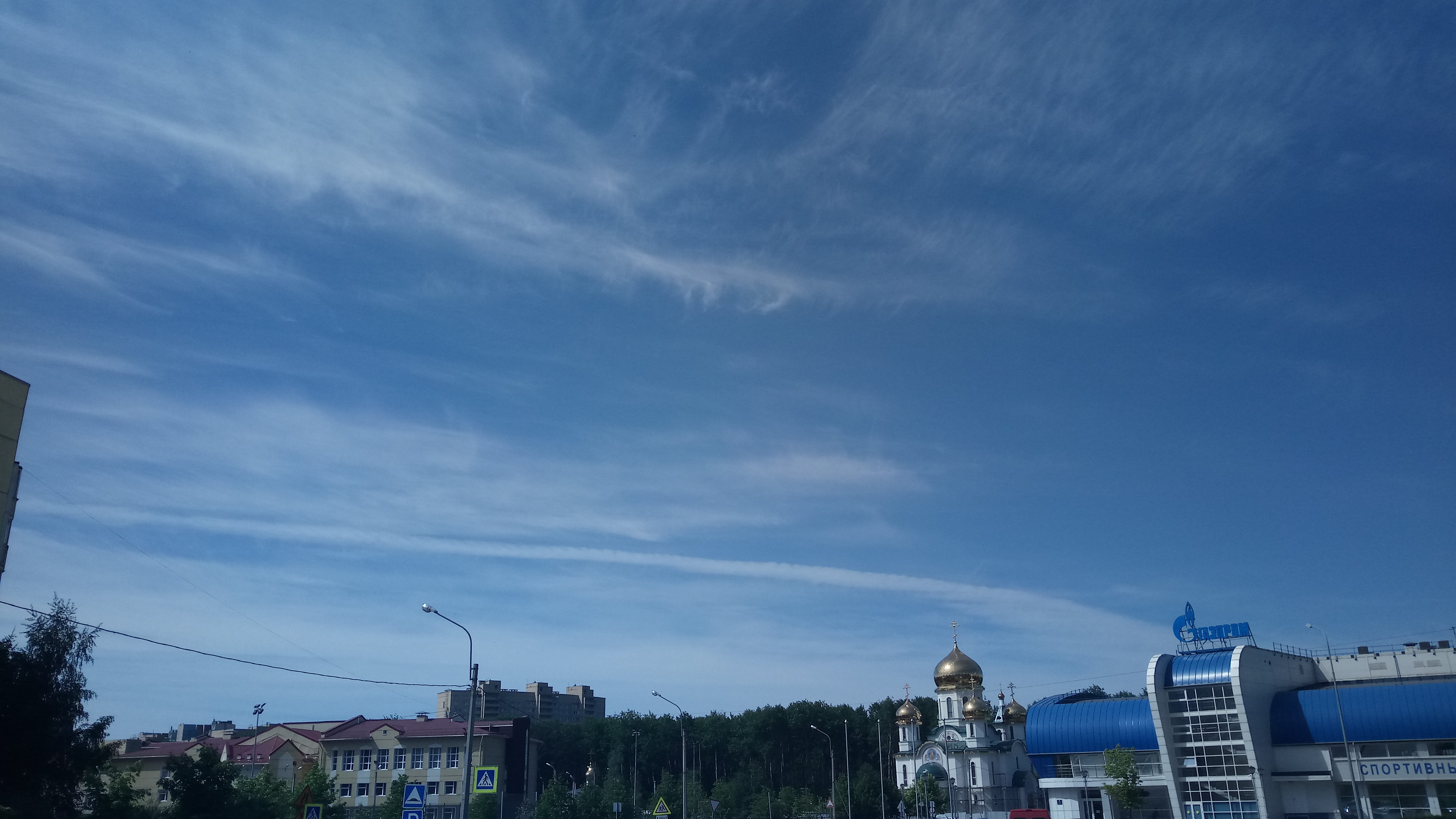 http://images.vfl.ru/ii/1527439059/2f6a451c/21897717.jpg