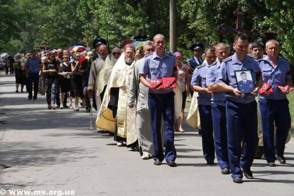 http://images.vfl.ru/ii/1407121539/8b42d386/5890866_m.jpg