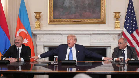 https://upforme.ru/uploads/0012/d6/0d/2086/t918208.jpg