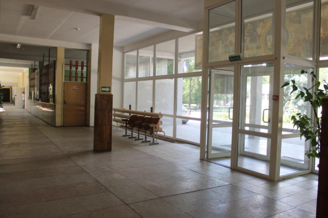http://images.vfl.ru/ii/1539957668/36cf0574/23876780_m.png