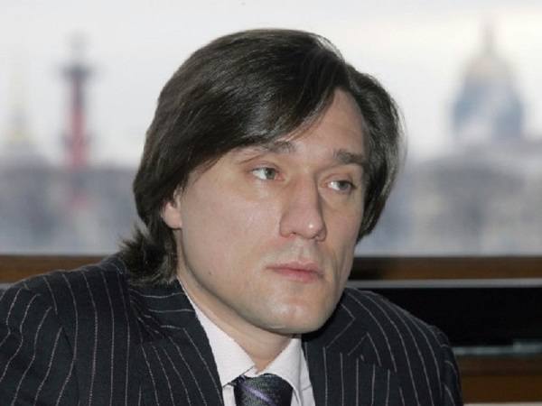 http://images.vfl.ru/ii/1532374131/779b83be/22598244_m.jpg