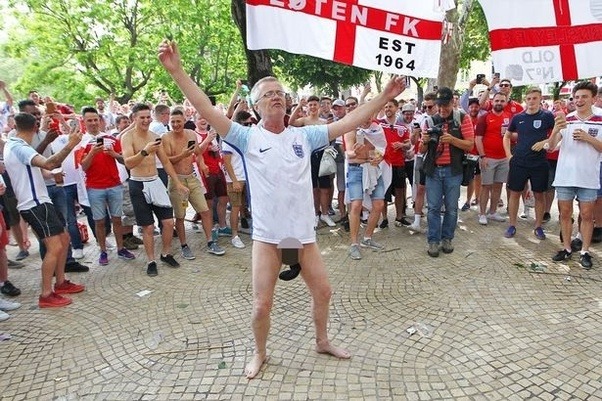 http://images.vfl.ru/ii/1527003360/8ad64223/21846069.jpg