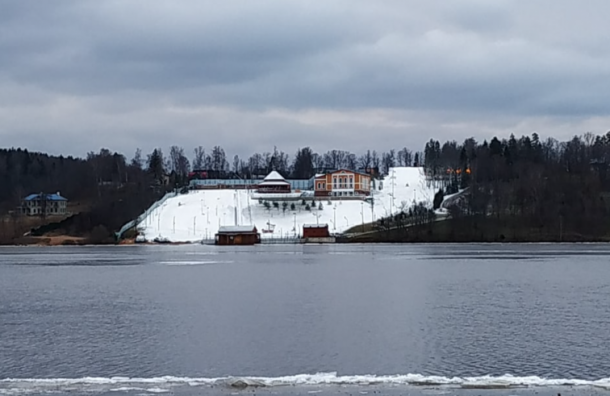 http://images.vfl.ru/ii/1577776037/e595e5cb/29072123_m.png