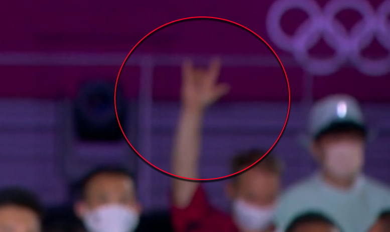 http://images.vfl.ru/ii/1627351605/51b6ae19/35291742_m.jpg