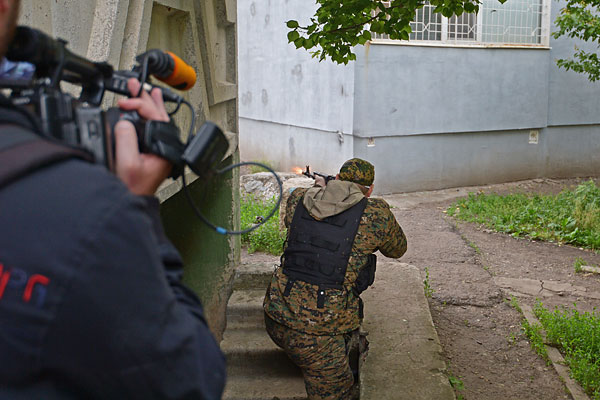 http://images.vfl.ru/ii/1403360145/22465df0/5491478.jpg