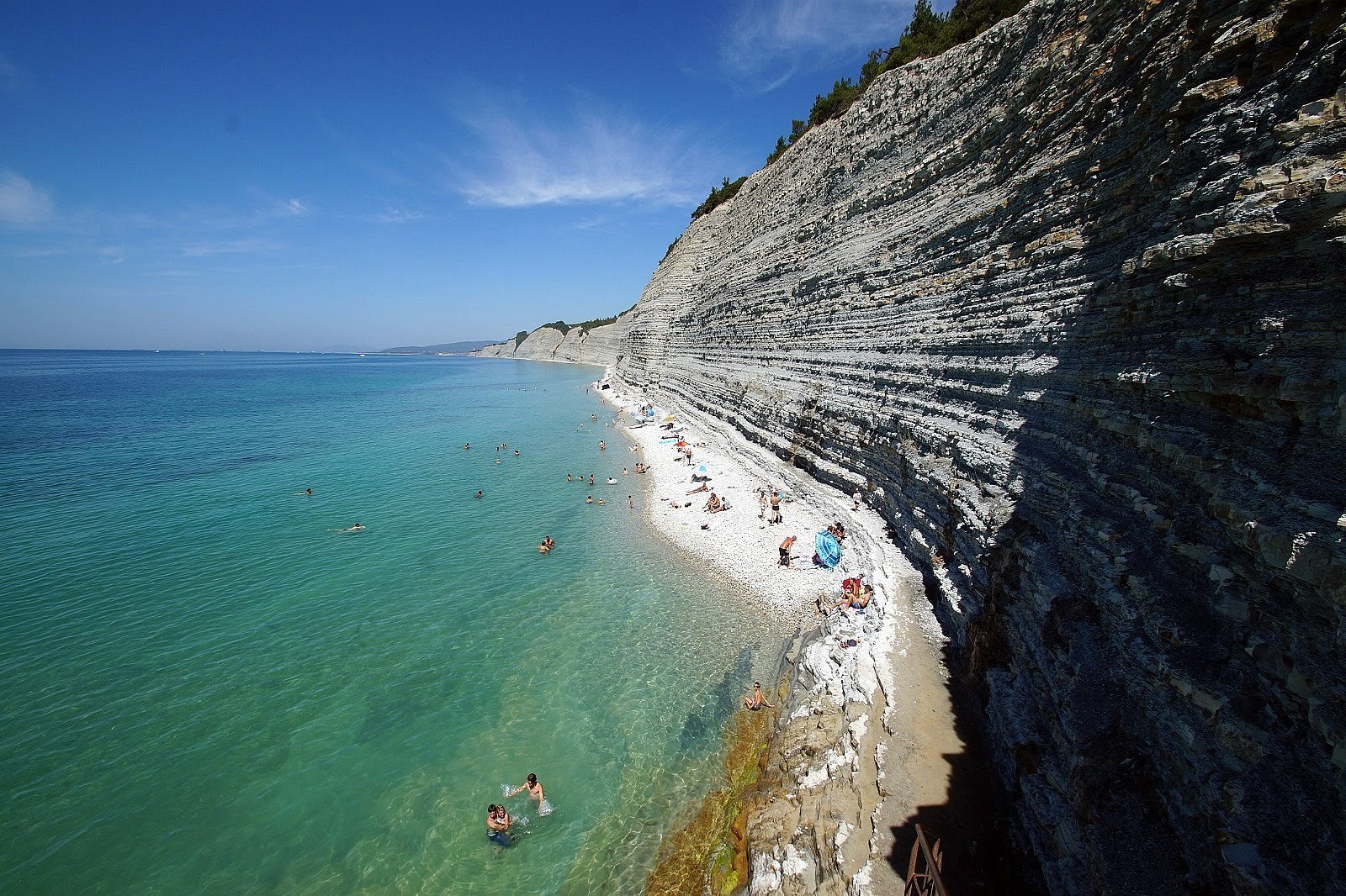 http://images.vfl.ru/ii/1498683730/c7f40e26/17747590.jpg
