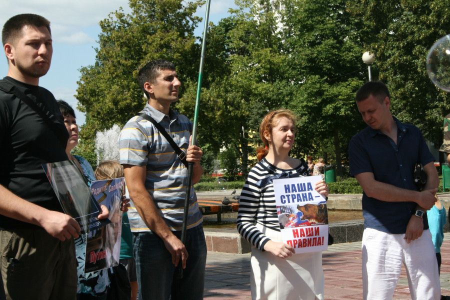 http://ic.pics.livejournal.com/elena_mahrova/45882357/11317/11317_900.jpg
