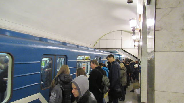 http://images.vfl.ru/ii/1509104761/ba97c77b/19166976_m.jpg