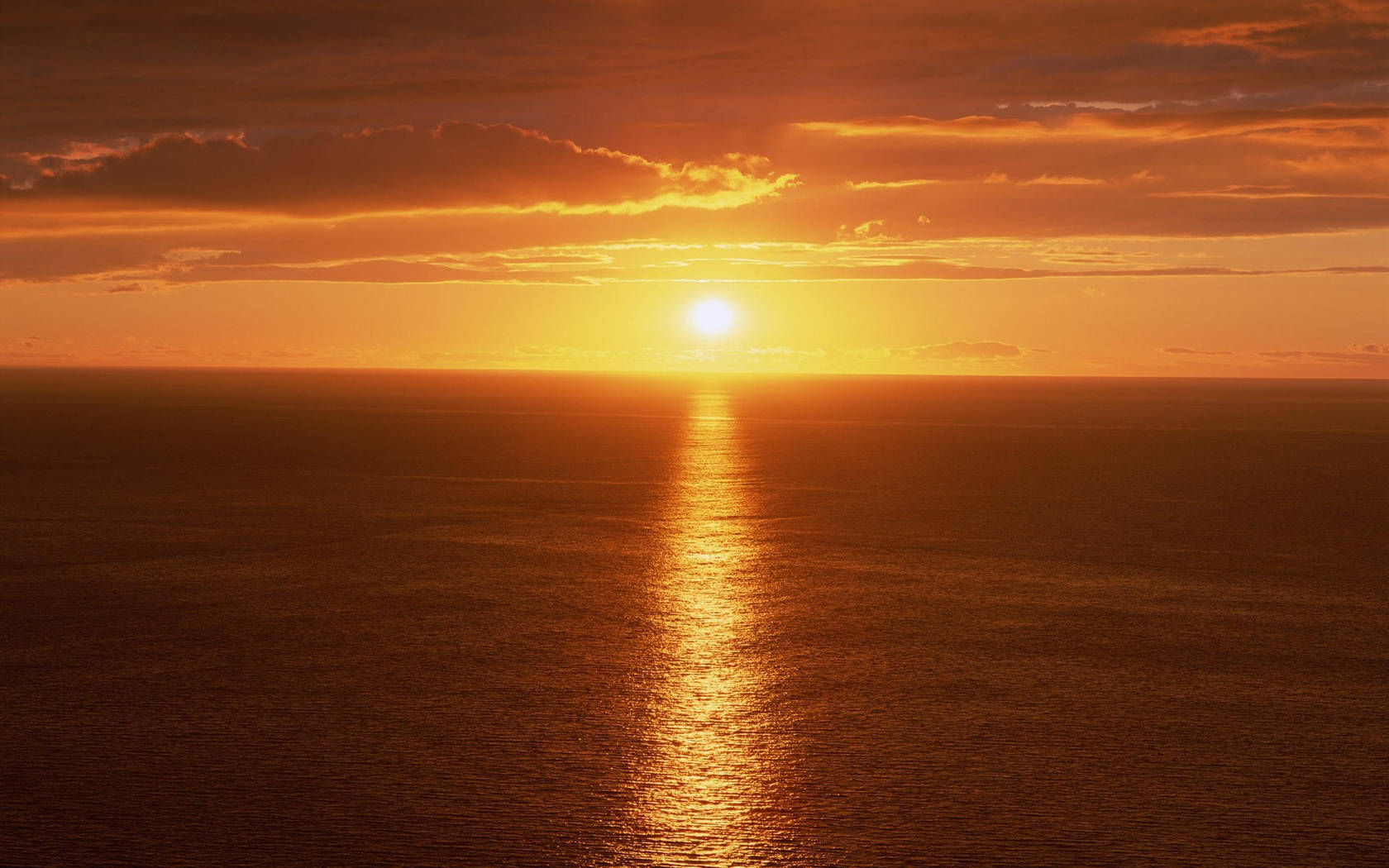 http://deswal.ru/wide/1680-1050/00000375.jpg
