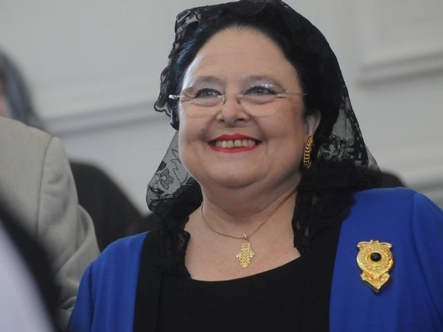 http://images.vfl.ru/ii/1527527715/0efc80cf/21910966_m.jpg