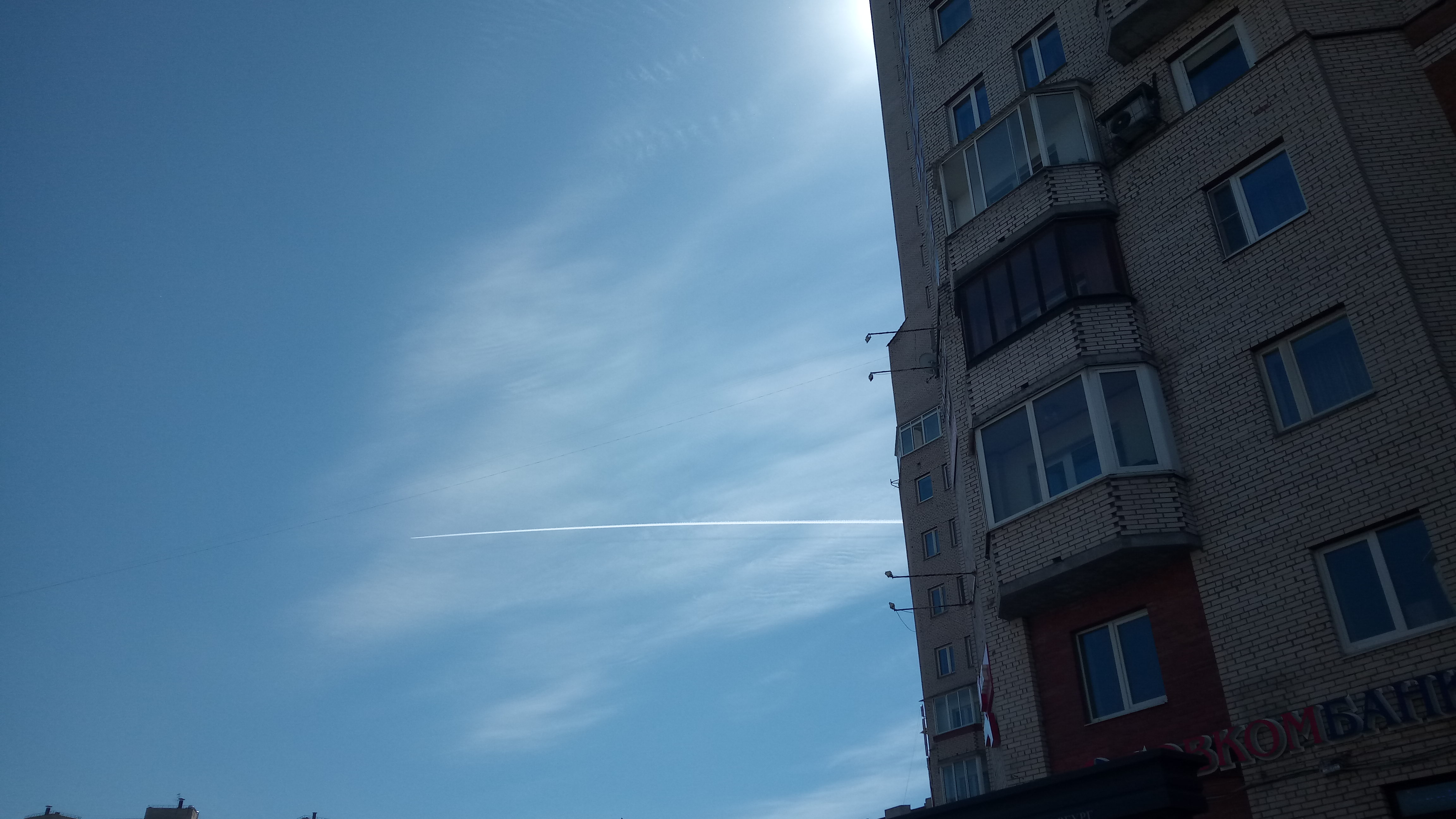 http://images.vfl.ru/ii/1527439064/075da912/21897730.jpg