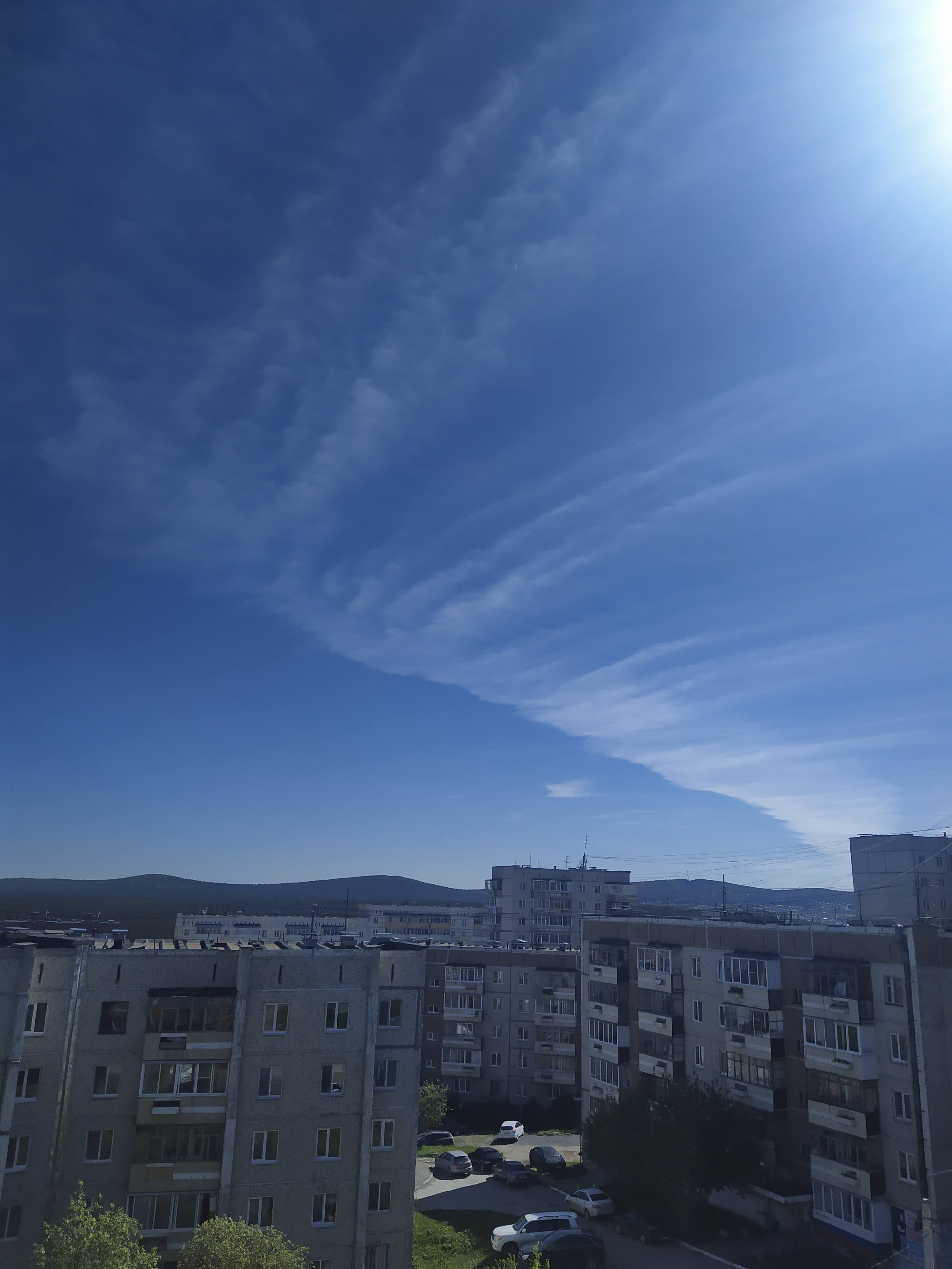 http://images.vfl.ru/ii/1590293840/674b67c1/30602320.jpg