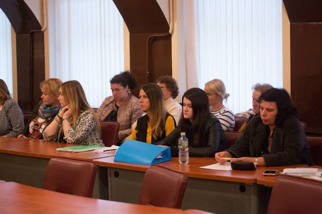 http://images.vfl.ru/ii/1508178947/0430bb3a/19026786_m.jpg