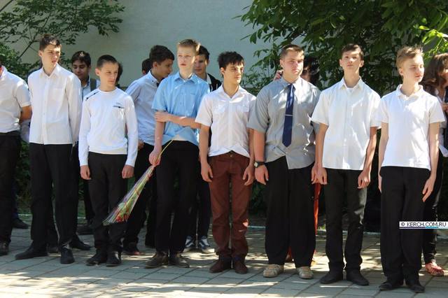 http://images.vfl.ru/ii/1545851447/2bd6d50f/24740544_m.jpg