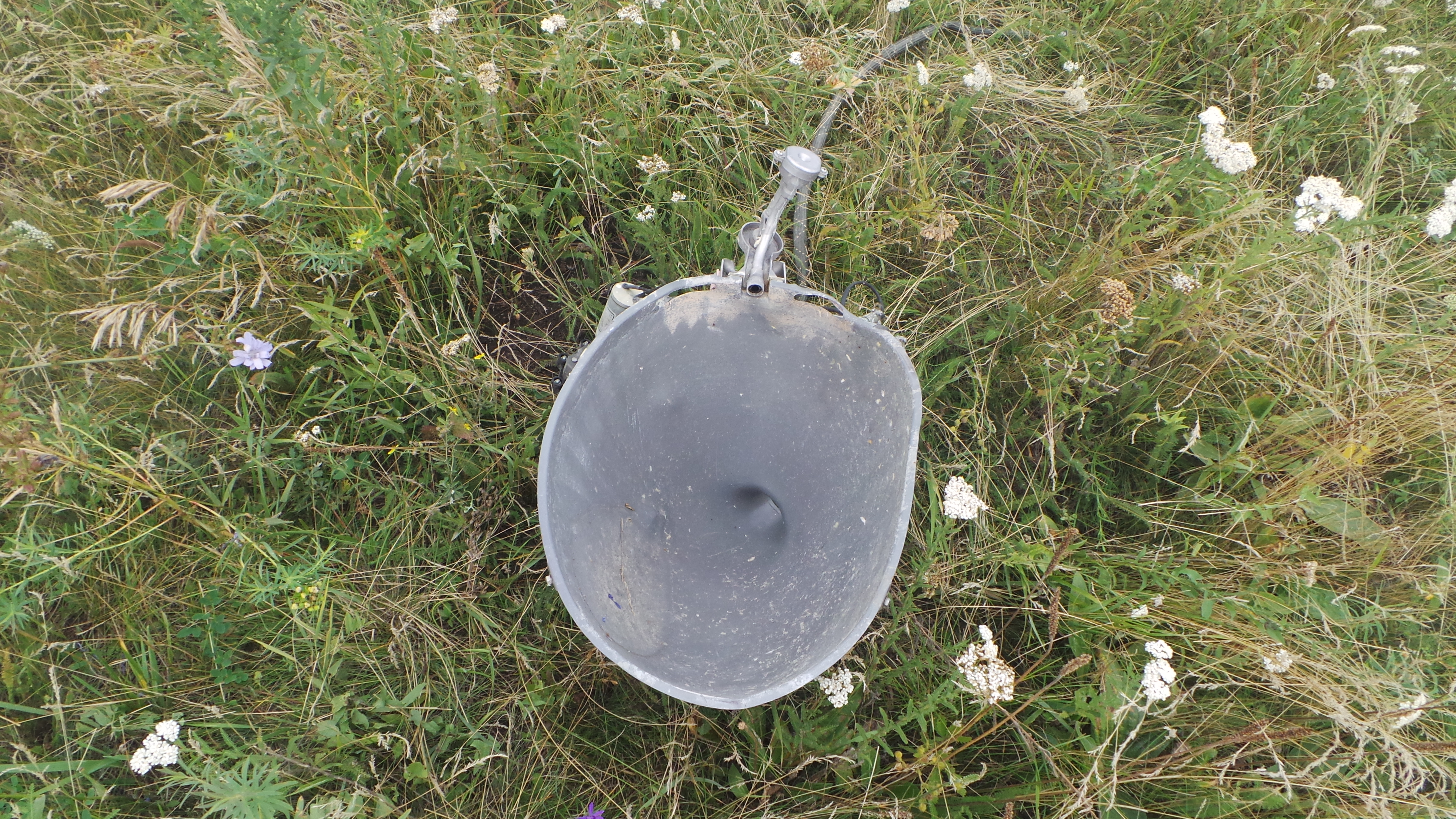https://farm6.staticflickr.com/5565/14701858575_eb13013f73_o.jpg