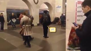 http://images.vfl.ru/ii/1503226305/cc01fc13/18310218_m.jpg