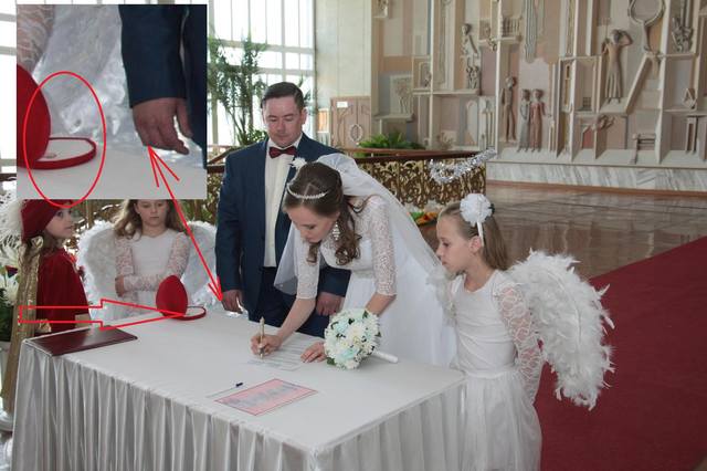 http://images.vfl.ru/ii/1547141340/1a8f0527/24896774.jpg