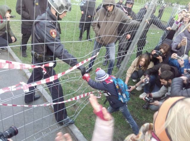 http://images.vfl.ru/ii/1558146710/dc01914e/26571457.jpg