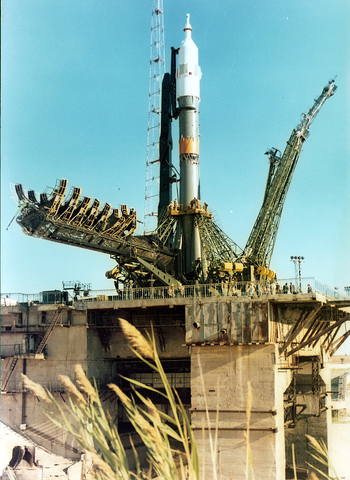 http://images.vfl.ru/ii/1536568156/a1d9da8d/23269836_m.jpg