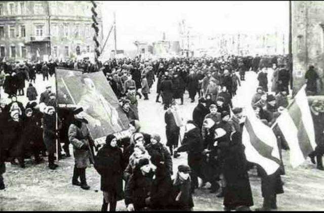 http://images.vfl.ru/ii/1598637643/dd7a3b0a/31474755.jpg