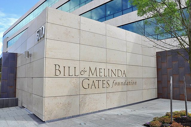 https://i.ibb.co/ChbKPFZ/bill-and-melinda-gates-foundation.jpg