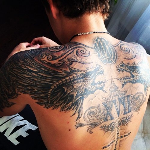 http://images.vfl.ru/ii/1541788650/f8a39267/24129150.jpg