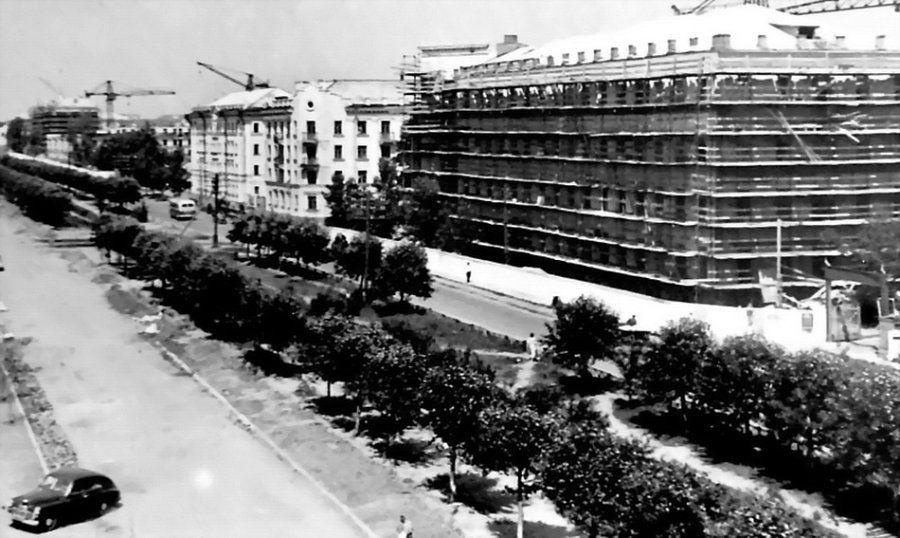 http://images.vfl.ru/ii/1506693673/bdcc90aa/18792567.jpg
