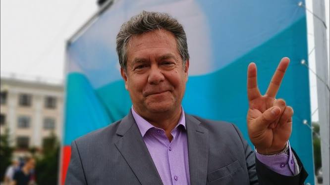 http://images.vfl.ru/ii/1619732843/a70ea2f7/34278242_m.jpg
