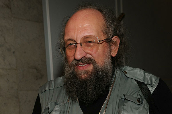 http://www.trud.ru/userfiles/gallery/61/b_61d784a8f9160408c9fcf9c868d74682.jpg