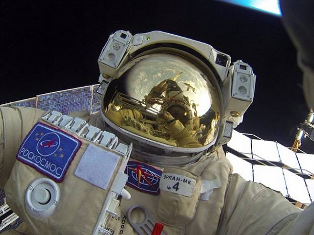 http://images.vfl.ru/ii/1498813356/7e5781ad/17763919_m.jpg
