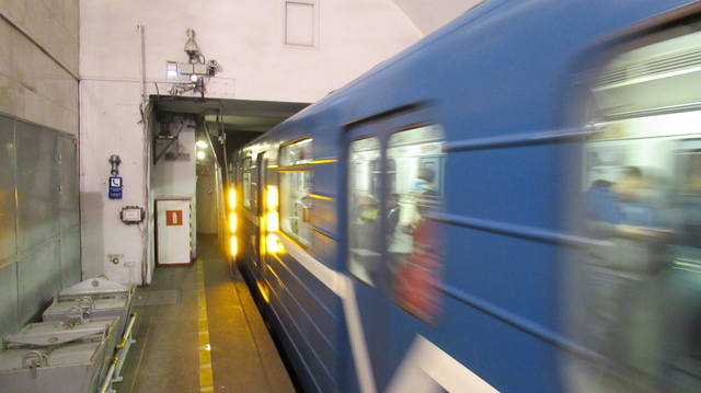 http://images.vfl.ru/ii/1509050627/f2ba1d29/19160895_m.jpg