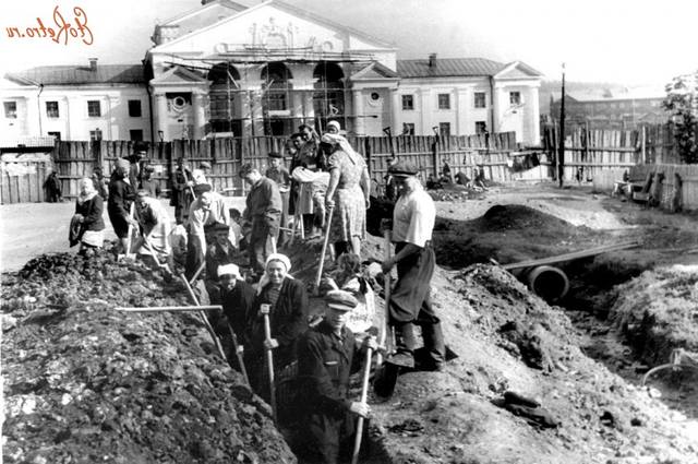 http://images.vfl.ru/ii/1506510303/e2ee4ce4/18764872.jpg