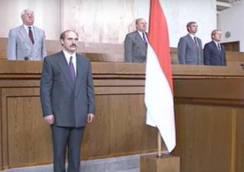 http://images.vfl.ru/ii/1598682222/cf644933/31477485.jpg