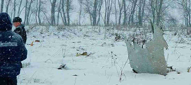 http://images.vfl.ru/ii/1518373350/69442816/20546596_m.jpg