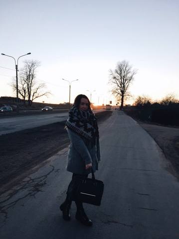 http://images.vfl.ru/ii/1508399520/dfbf8671/19058898_m.jpg