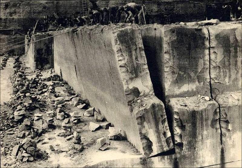 http://images.vfl.ru/ii/1413824263/9131923d/6702195.jpg