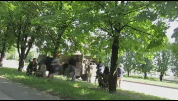 http://images.vfl.ru/ii/1416934286/2617b806/7052130.gif