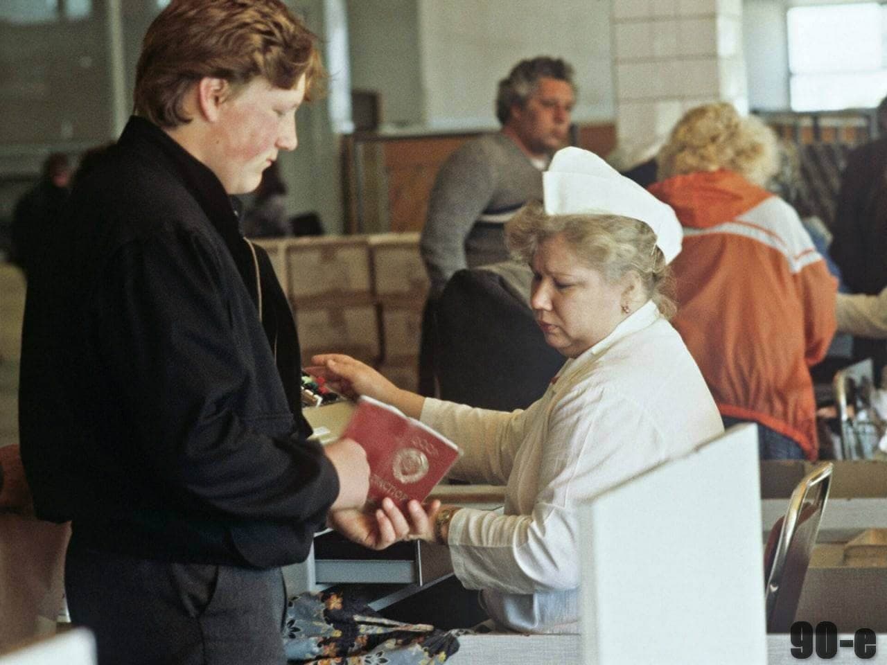 https://s20.directupload.net/images/211230/skare24w.jpg