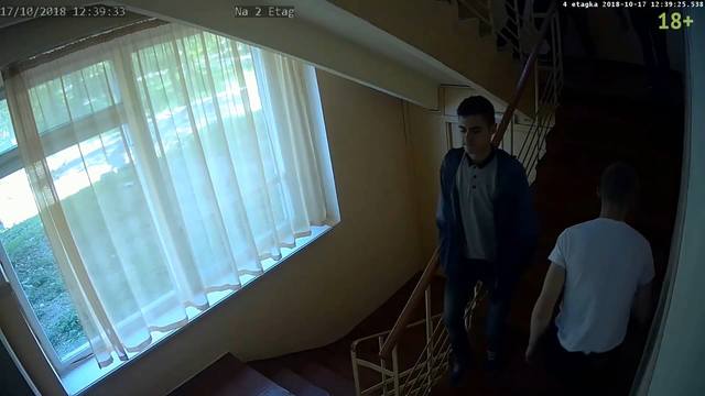 http://images.vfl.ru/ii/1559235274/2fdca877/26715848_m.jpg